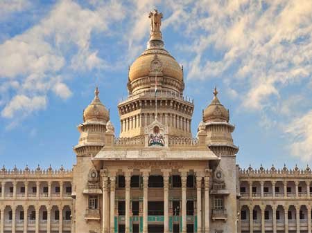 Taxi Service from Tirupati to Bangalore City Airport