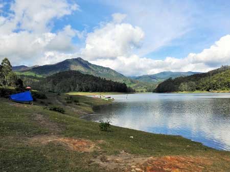 Taxi in Tirupati Munnar places to visit