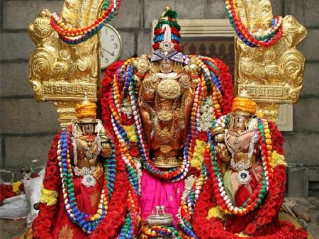 Taxi in Tirupati Prasanna Venkateswara Temple
